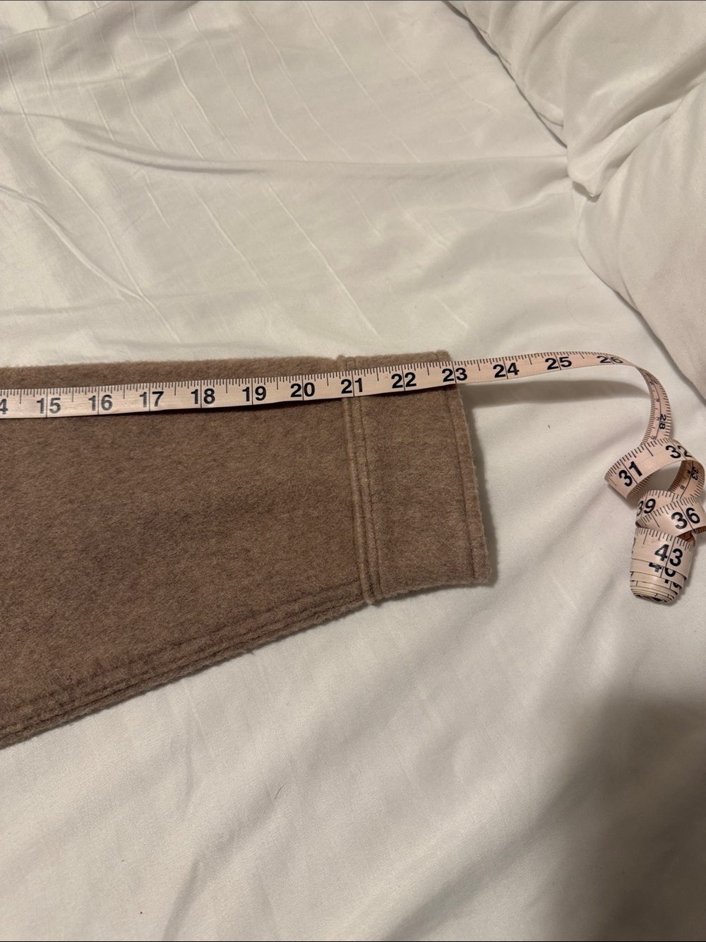 Carhartt women’s light mauve Wool-Blend Shirt Jacket - Picture 6 of 7